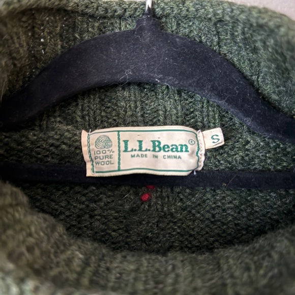 VTG Vintage L.L. Bean 100% wool cable sweater green floral S - Picture 7 of 10